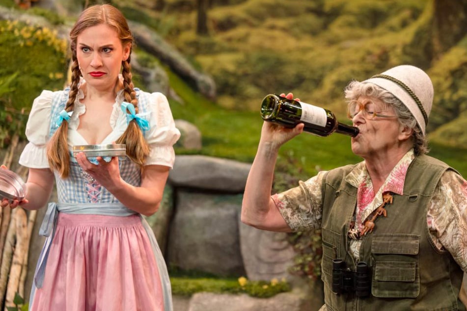 Hier gibt's noch Tickets für "Herr Förster, Ihre Flinte knallt!" in Chemnitz