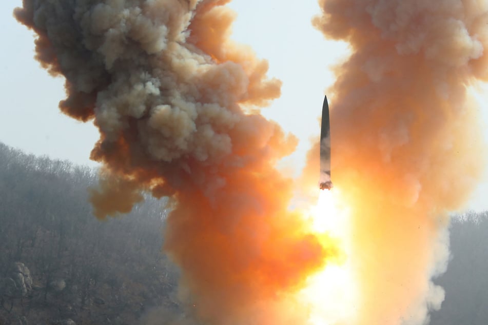 North Korea claims it tested ballistic missile with "super-large" warhead