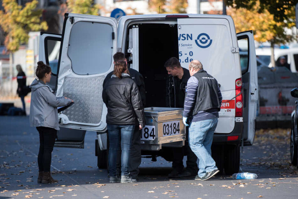 Die Polizei ermittelt unter Hochdruck zum Geldtransporter-Überfall in Berlin.