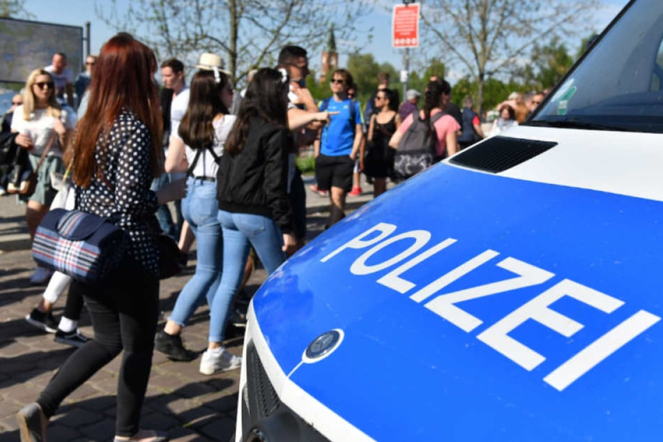 Auf dem beliebten Volksfest nahe Potsdam geschah die Vergewaltigung. (Symbolbild)