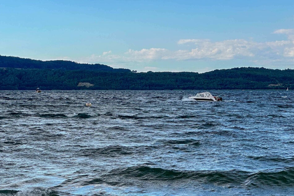 Auch dieses Einsatzboot war im Zuge der Suche nach der vermissten Person unterwegs.