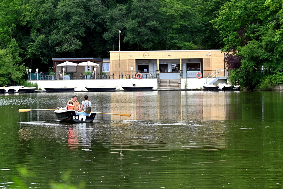 Vergangenen Sommer wurde das alte baufällige Bootshaus abgerissen, nun ist das neue fertig.