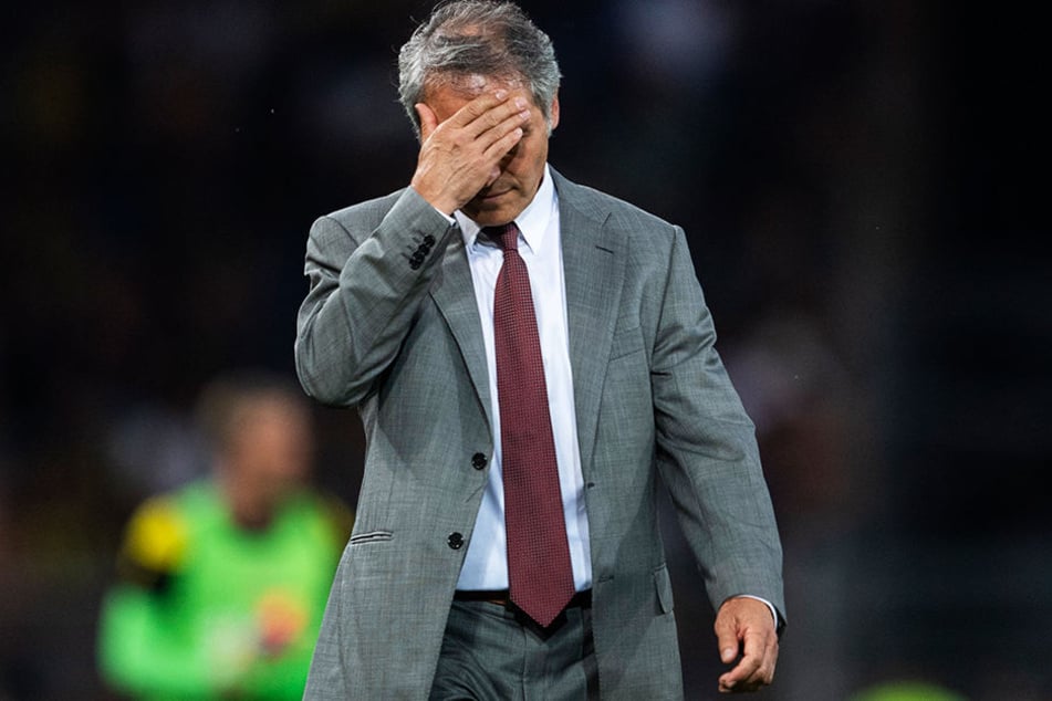 FC-Basel-Trainer Marcel Koller, ehemals beim 1. FC Köln und VfL Bochum tätig, reagiert fassungslos auf die Leistungen seiner Mannschaft in den letzten Wochen.
