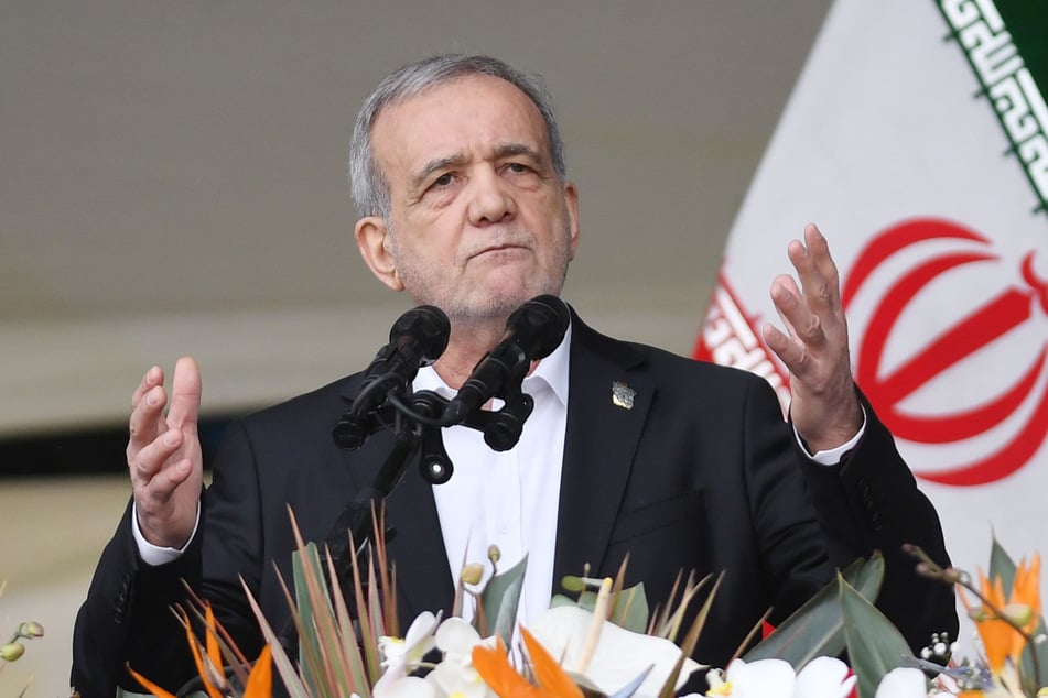 Der iranische Präsident Massud Peseschkian zeigte sich selbstbewusst und überzeugt, dem Druck der USA standhalten zu wollen.