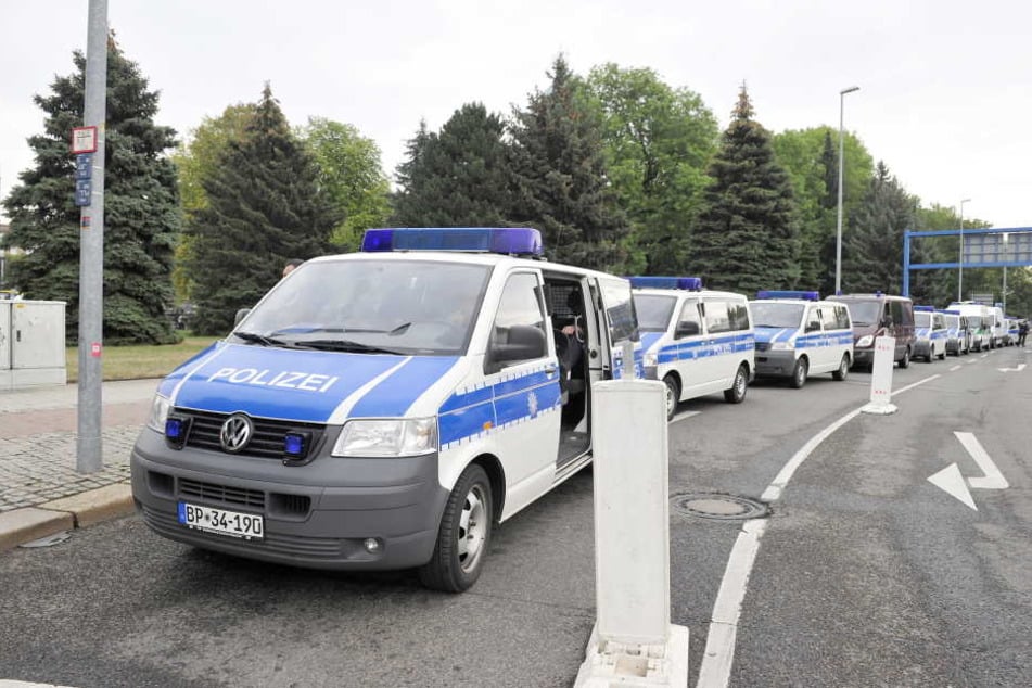 Im Zusammenhang mit den Protesten und Demonstrationen in Chemnitz gibt es bisher 51 Ermittlungsverfahren.
