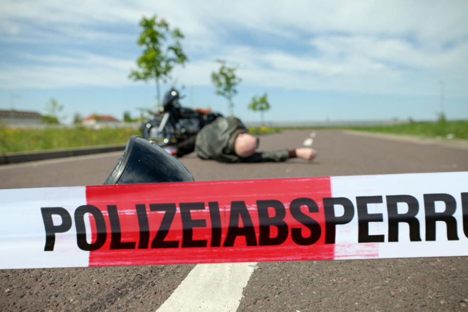 Mittwochabend ist ein Biker mit einem Wildschwein kollidiert. (Symbolbild)