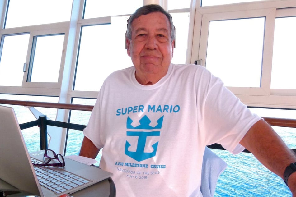 Mario Salcedo (74) is an enthusiastic cruiser!