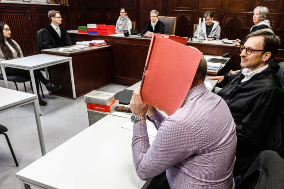 Der Verteidiger bestreitet die Schuld seines Mandanten (Archivbild).