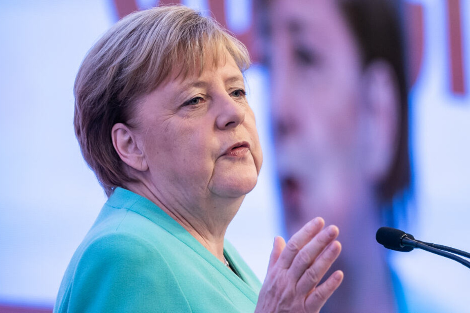 Merkel redet Ostdeutschen ins Gewissen: Frust ist kein Grund für Hass und Gewalt