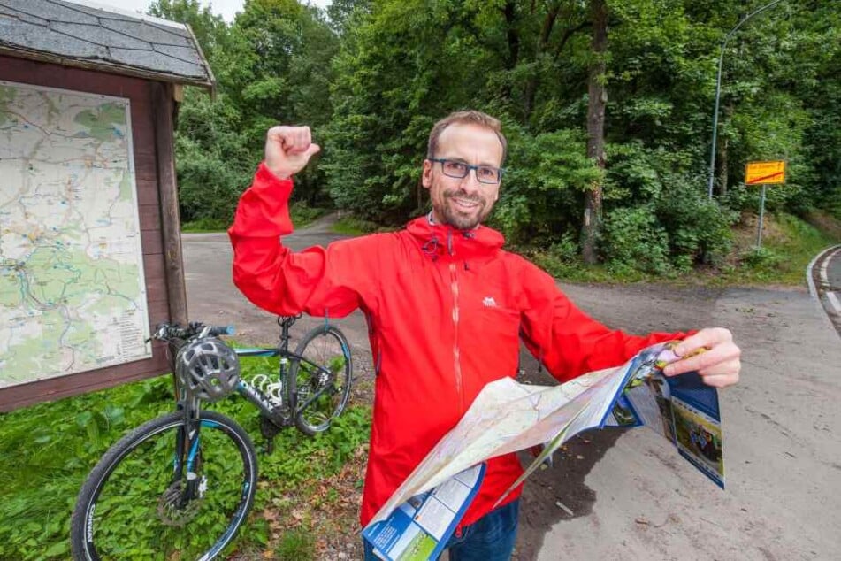 Holger Pansch (41) ist der Projektmanager der Karlsroute. Die soll ab 2019 von Chemnitz bis nach Karlsbad führen.