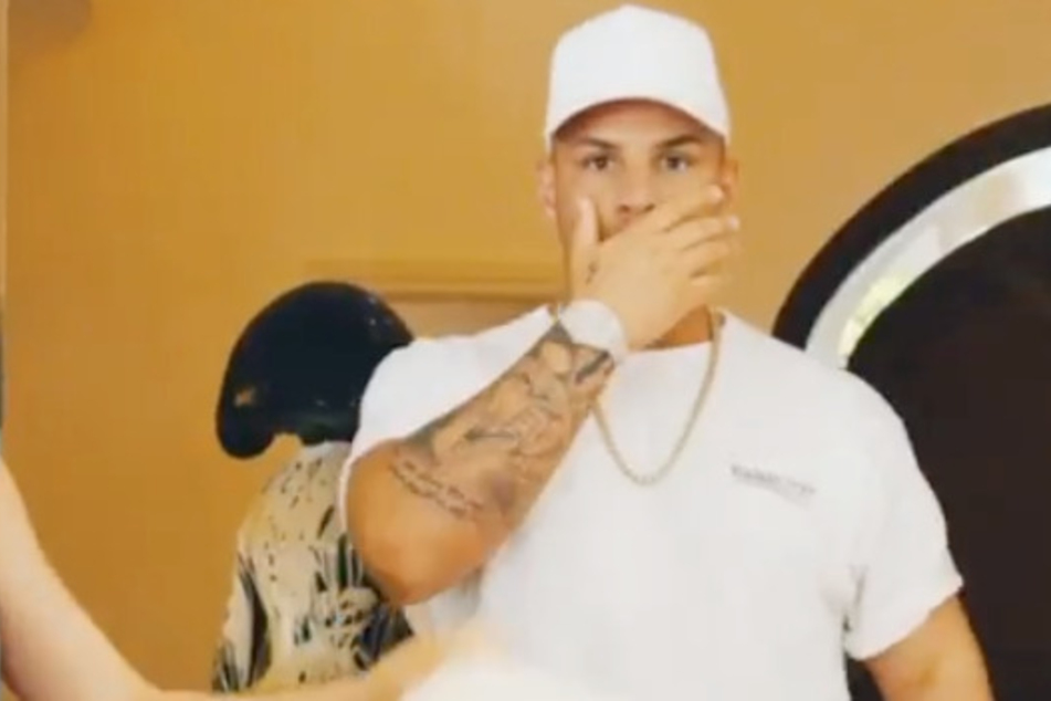 Sänger Pietro Lombardi (28) im Vorab-Video zu seiner neuen Single "Cinderella".