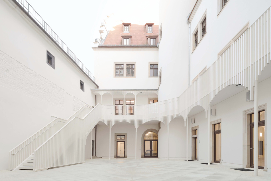 Haus der Kathedrale Dresden.