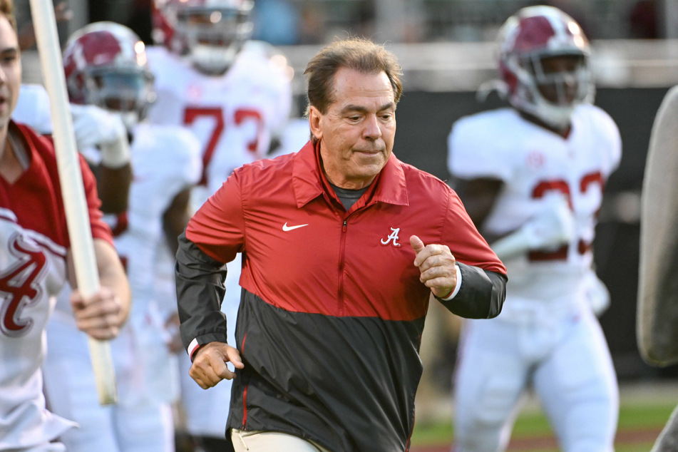 Alabama head coach Nick Saban leads his team to a potential back-to-back national championship run.