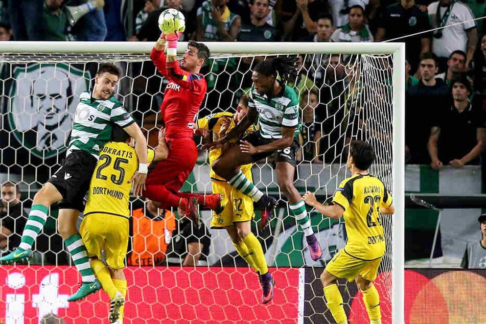 Königlicher Kurzeinsatz! Für eine Minute (!) schnupperte Dzenis Burnic (M., verdeckt) gegen Sporting Lissabon schon einmal Champions-League-Luft.