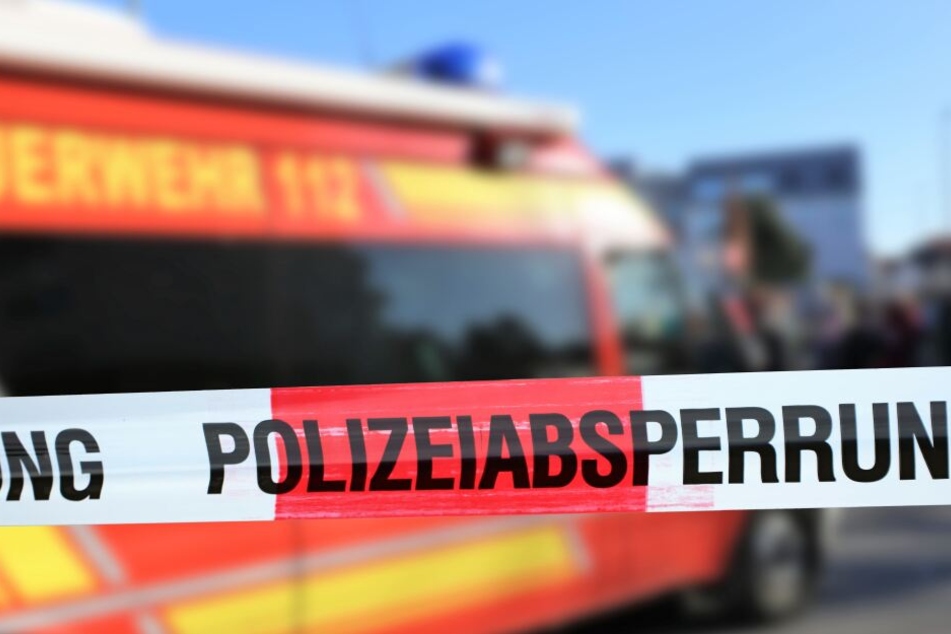 Der Mann wurde lebensgefährlich verletzt. (Symbolbild)