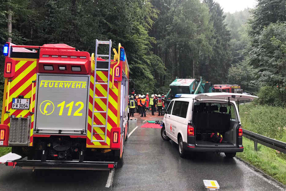 Die Feuerwehr musste eine eingeklemmte Person retten.