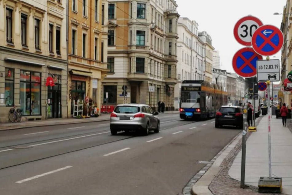Die SPD-Fraktion schlägt einen Radschnellweg parallel zur Jahnallee vor. Bis zur Realisierung könnten allerdings noch Jahre vergehen.