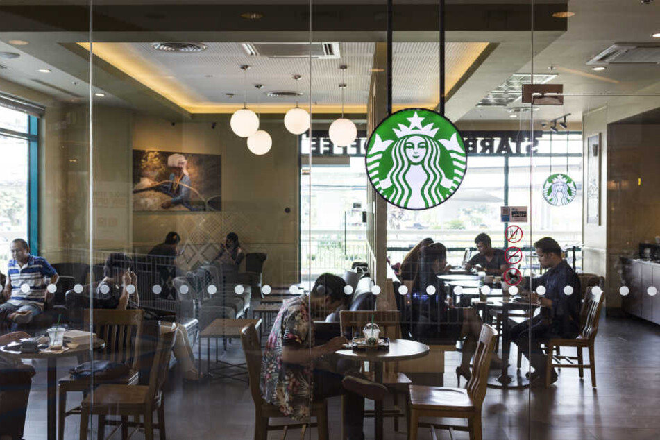 In drei von zehn getesteten Starbucks-Drinks wurden die Ekel-Bakterien gefunden.