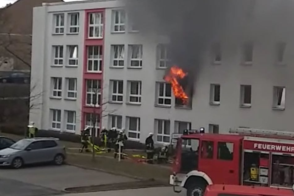Der Brand brach im ersten Stock des Pflegeheimes aus.