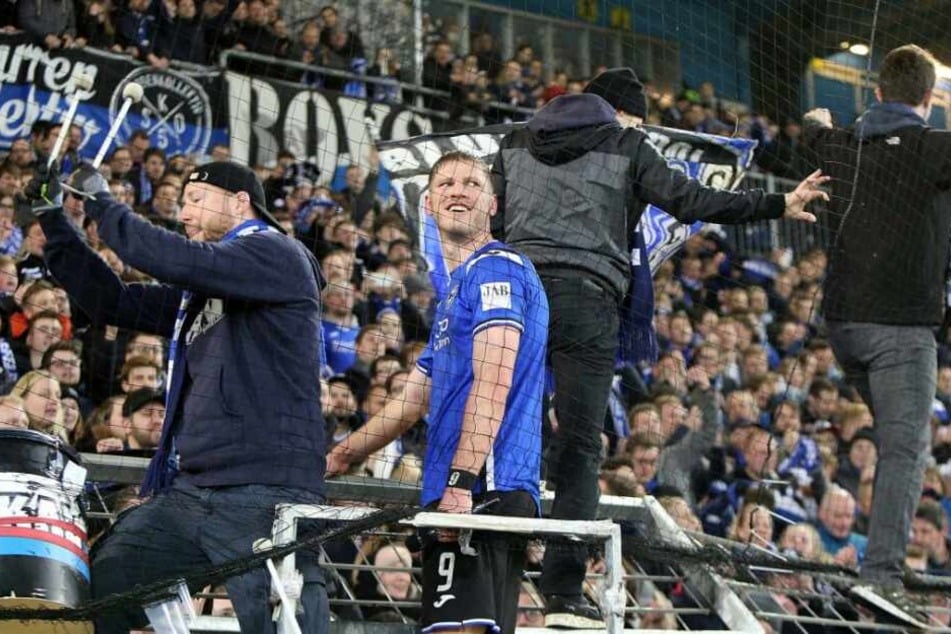 Vor allem Fabian Klos wurde in letzten Spielen von den Arminen gefeiert.