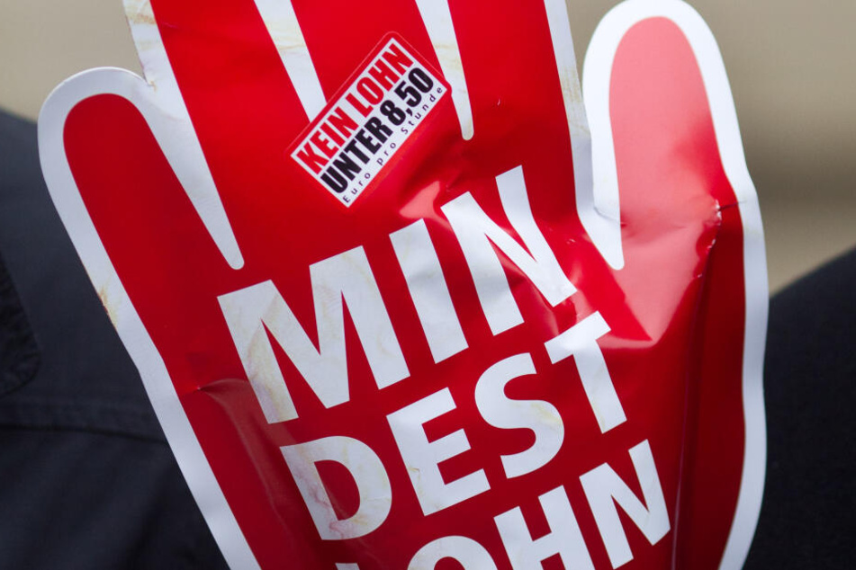 Der Mindestlohn hat die Löhne in vielen Branchen steigen lassen.
