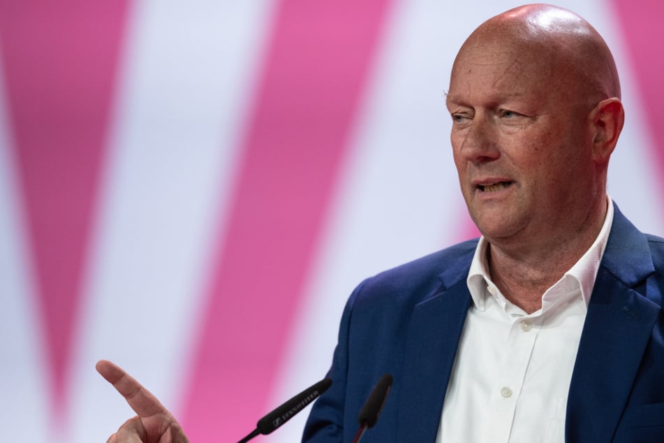 Ehemaliger Ministerpräsident Kemmerich darf kein Mittag essen: "Sie werden hier nicht bedient"