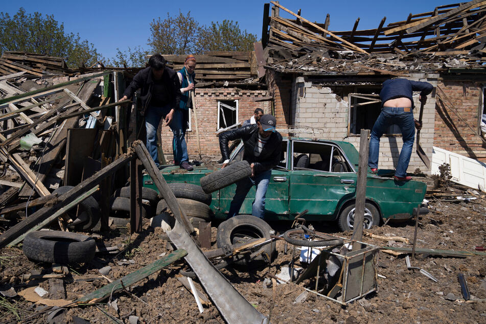 Im Hart umkämpften Gebiet Donezk, hier in Bachmut, ist das Leid der Menschen besonders groß.