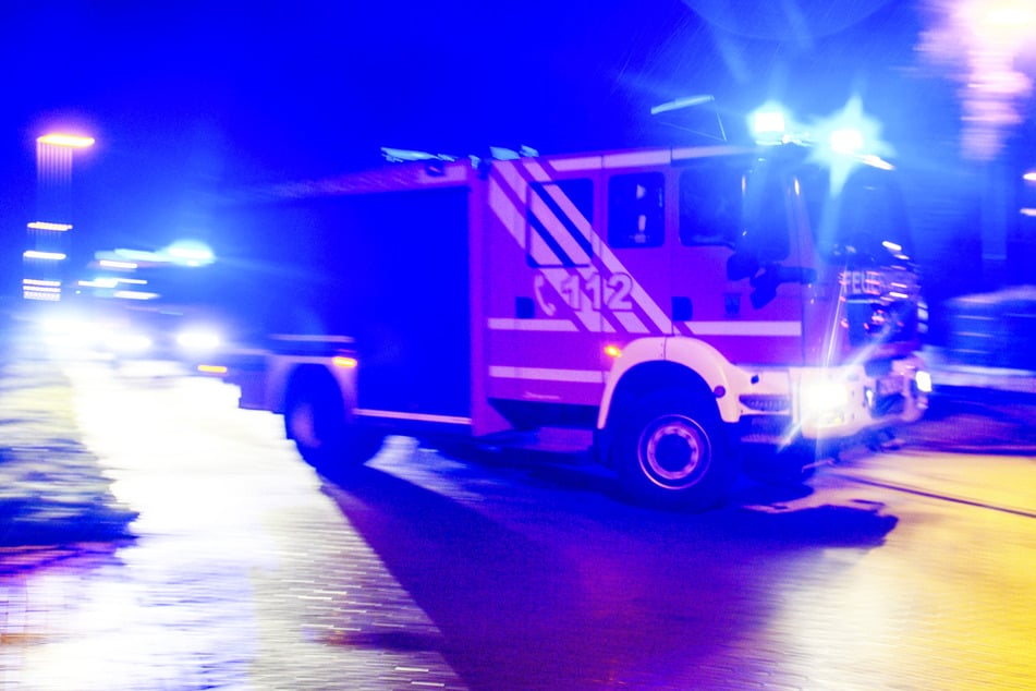 Wohnungsbrand in Zeitz: 40 Bewohner evakuiert, fünf Verletzte