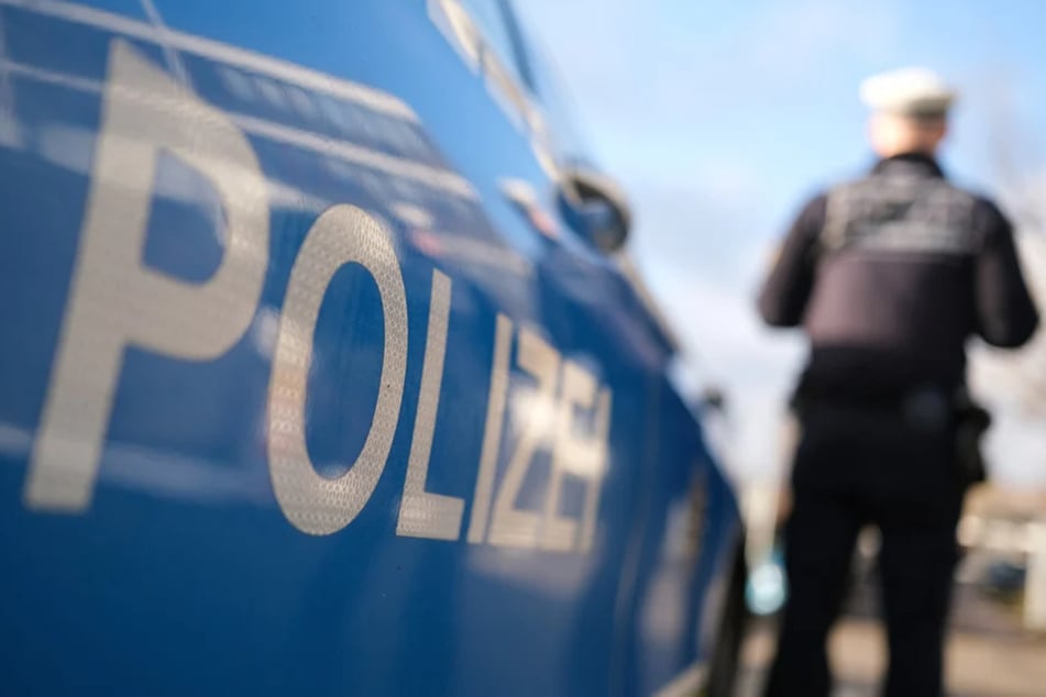Die Polizei musste am späten Freitagabend ausrücken. (Symbolbild)