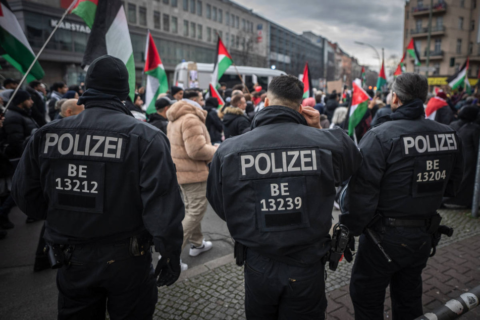 Bis zu 1500 Menschen haben bei der Demonstration teilgenommen. (Archivfoto)