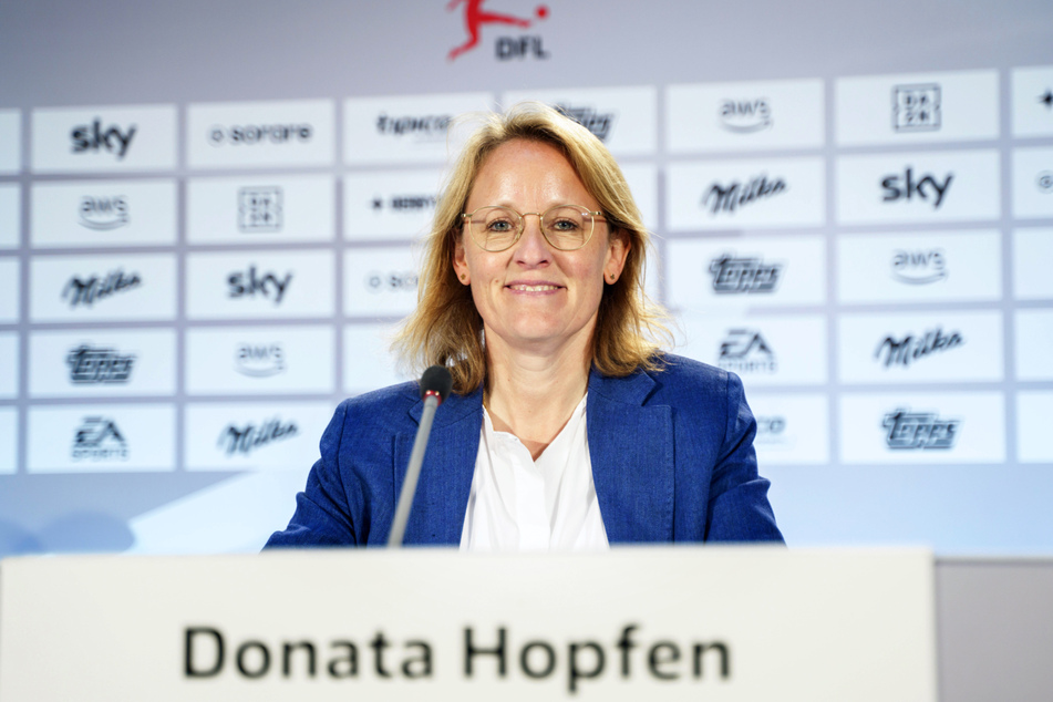 Donate Hopfen (46) warnt vor einem harten internationalen Wettbewerb. Die 50+1-Regel möchte sie dabei aber nicht stürzen.