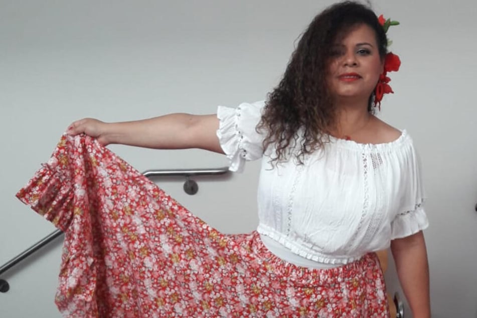 Noch unbeschwert zeigte sich Carolina Roraima Cuare (43) bei der interkulturellen Modeschau in Bautzen.