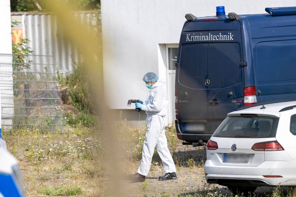 Die Kriminaltechnik hatte in dem Komplex viel zu tun.