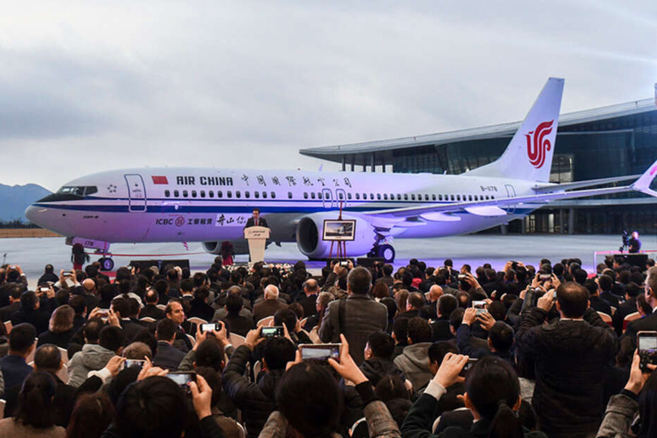 Eine Boeing 737 Max wird in China präsentiert.