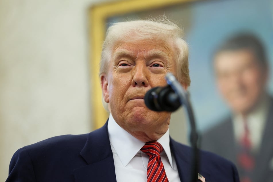 Donald Trump's administration was reportedly planning to deport a group of migrants to Libya on a US military plane.