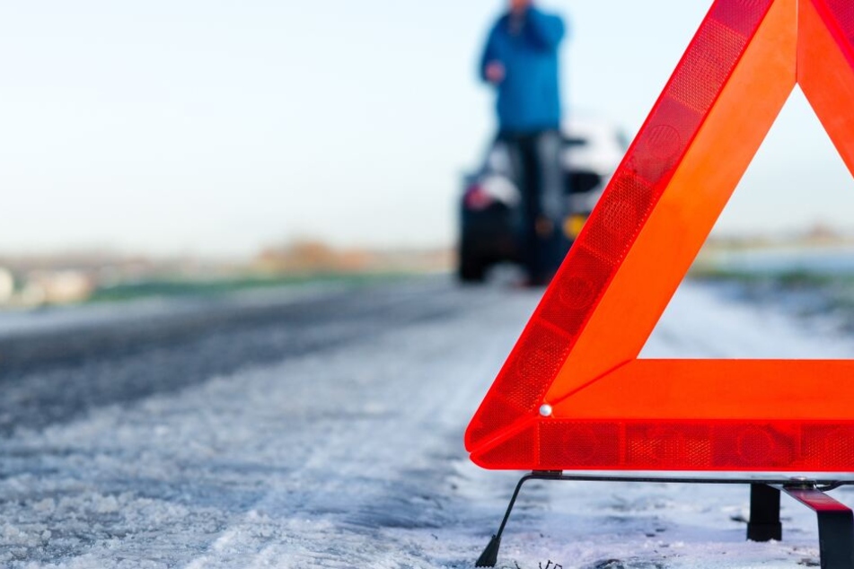 Eine 51-Jährige übersah die Unfallstelle und löste weiter Unfälle auf der A93 bei Teublitz aus. (Symbolbild)