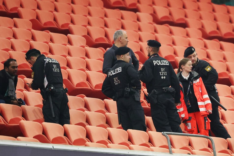 Todes-Drama beim Nations-League-Finale: Fan stürzt von Tribüne und stirbt