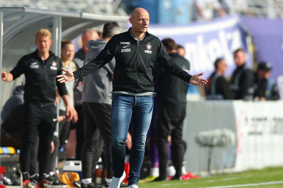 Sportchef Matthias Heidrich (47) zeigte sich extrem nachdenklich in Leipzig.