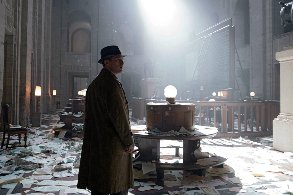 Die neuen Folgen von "Babylon Berlin" sollen 2022 zuerst bei Sky zu sehen sein. Ein halbes Jahr später ist die Ausstrahlung im Ersten geplant.