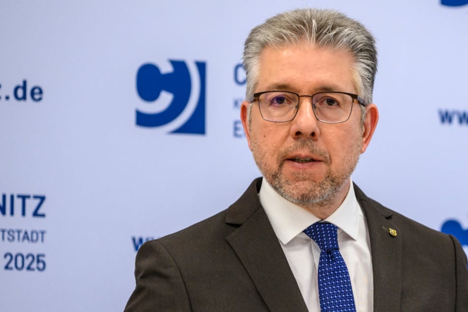 Chemnitz: KI im Chemnitzer Rathaus: Wie können Behörden Chatbots nutzen?