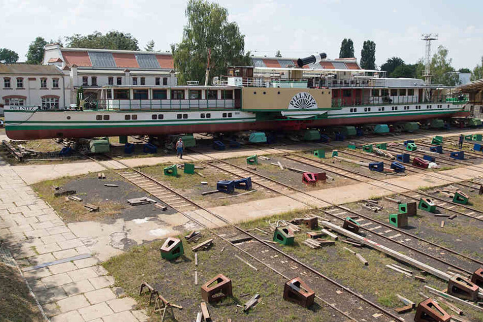 Der Schaufelraddampfer "Pillnitz" war vergangenes Jahr zur Reparatur in der Werft.