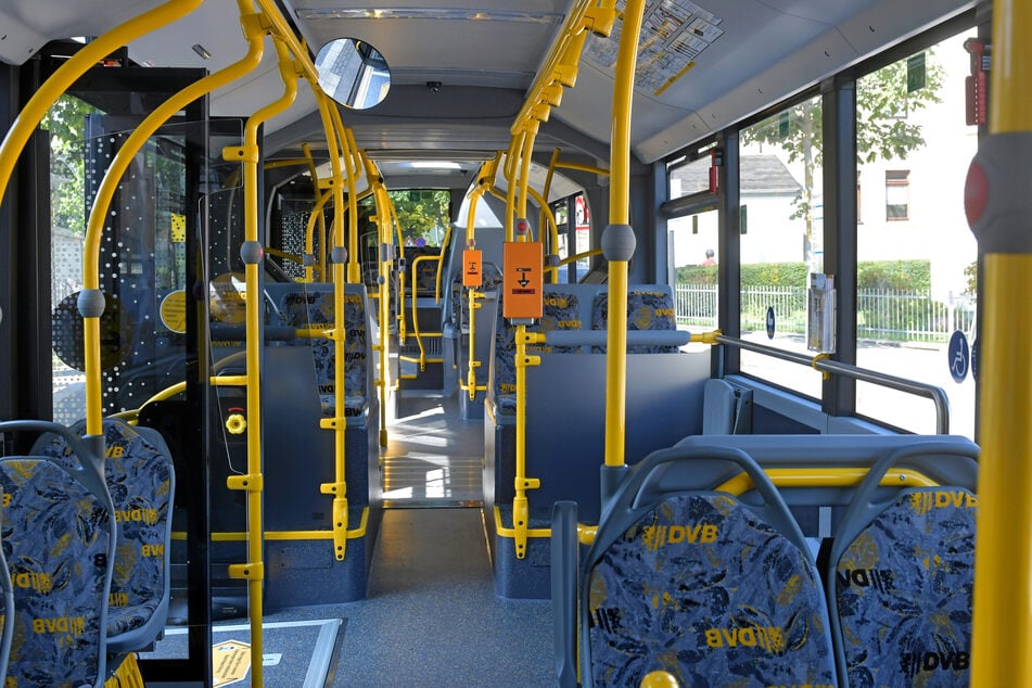 Dresden: 14-Jährige in Linienbus sexuell belästigt!