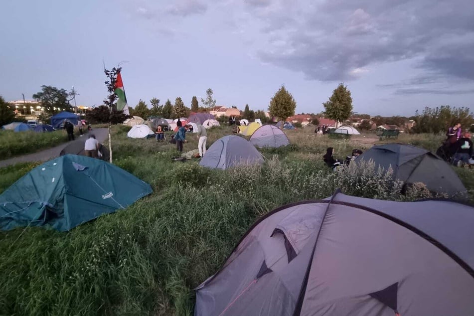 In Schkeuditz wurde ein Protestcamp aufgeschlagen.