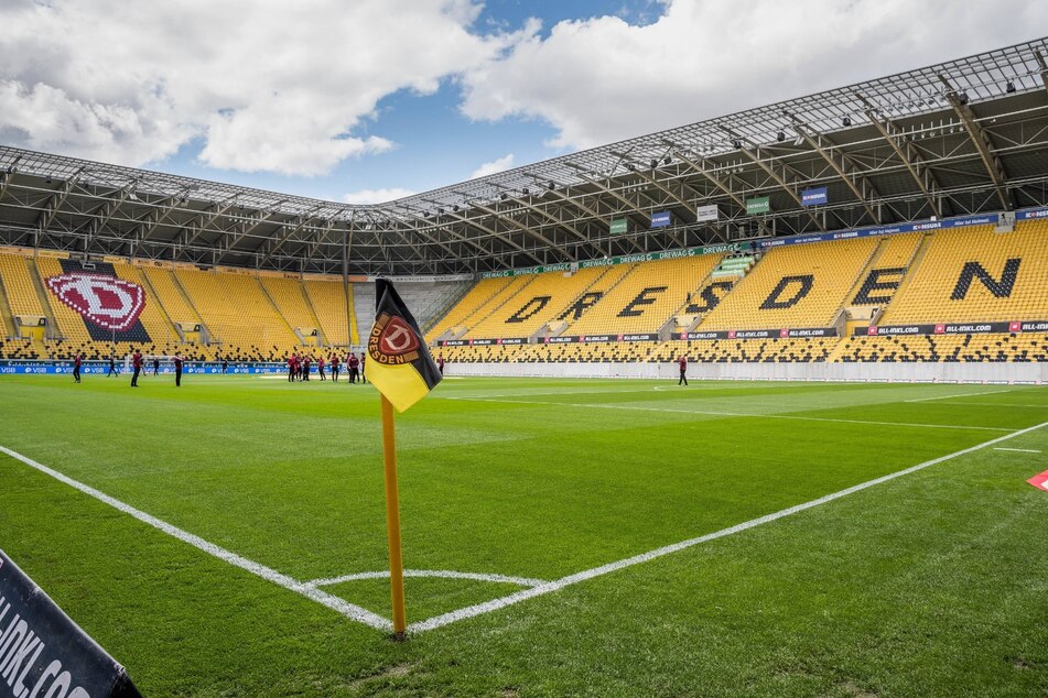 Das Dynamo-Stadion: Rein nur noch mit dem eigenen Namen auf dem Ticket?