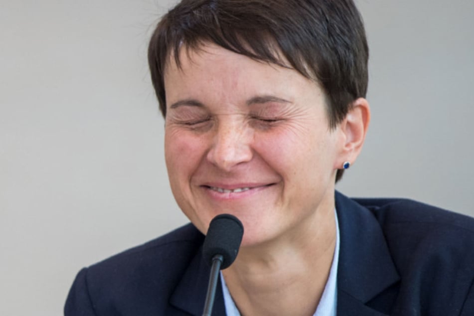 Will Frauke Petry (42) auf ein Mandat verzichten? "Nein", ließ sie ausrichten.