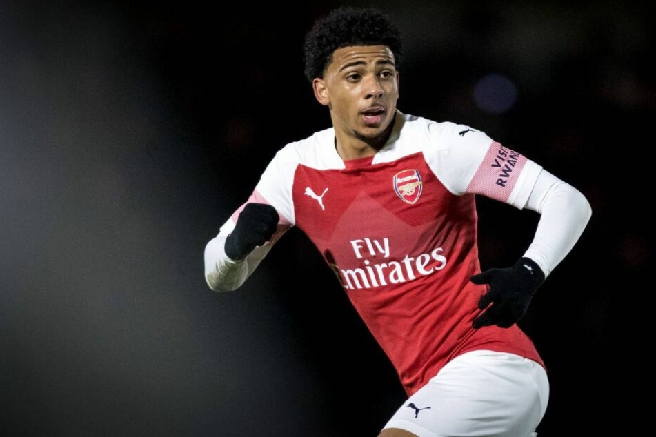 Xavier Amaechi verlässt Arsenal London und wechselt zum Hamburger SV.