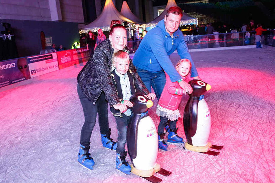 Ganz schön cool: In der SACHSENarena kann man zum Tag der Sachsen Schlittschuh fahren.
