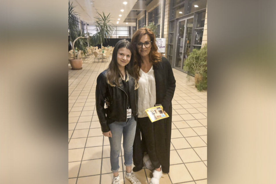 Schlagersängerin Andrea Berg traf Julia persönlich. Die beiden verstanden sich ausnehmend gut.