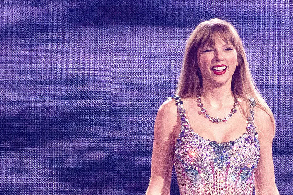 Taylor Swift shakes off split with glam NYC night and Tampa mayorship!