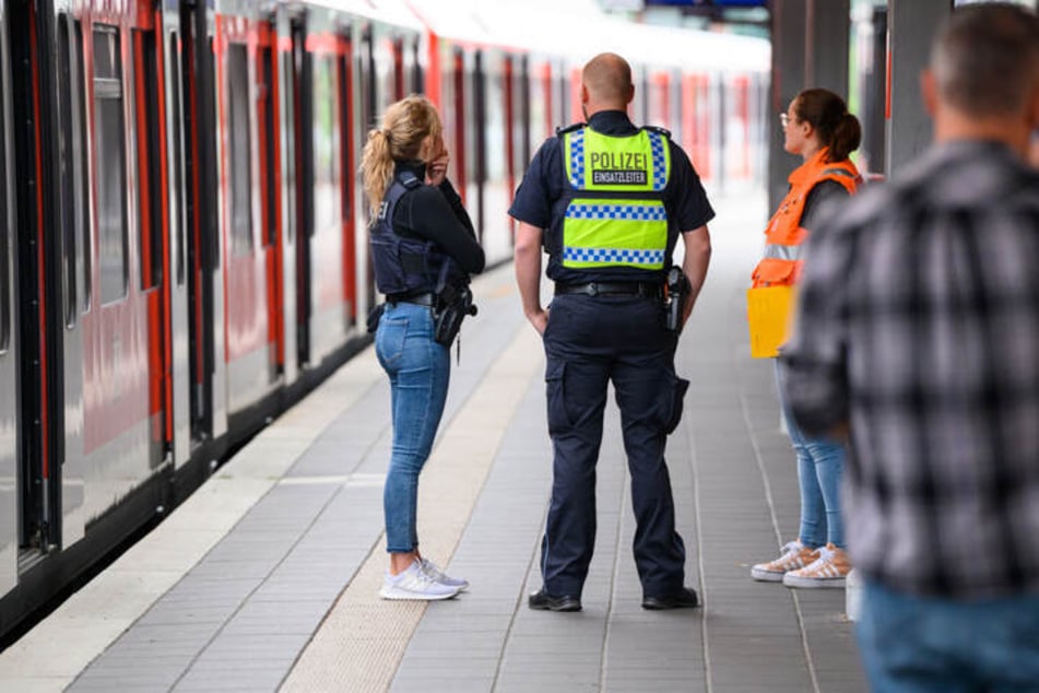 Radfahrer (†56) stirbt bei Sturz auf Hamburger S-Bahnhof: Anklage abgelehnt!